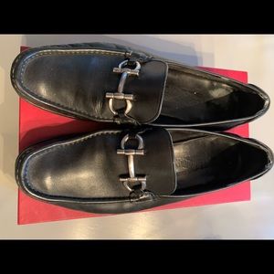 Ferragamo Men’s Black Loafers 11D